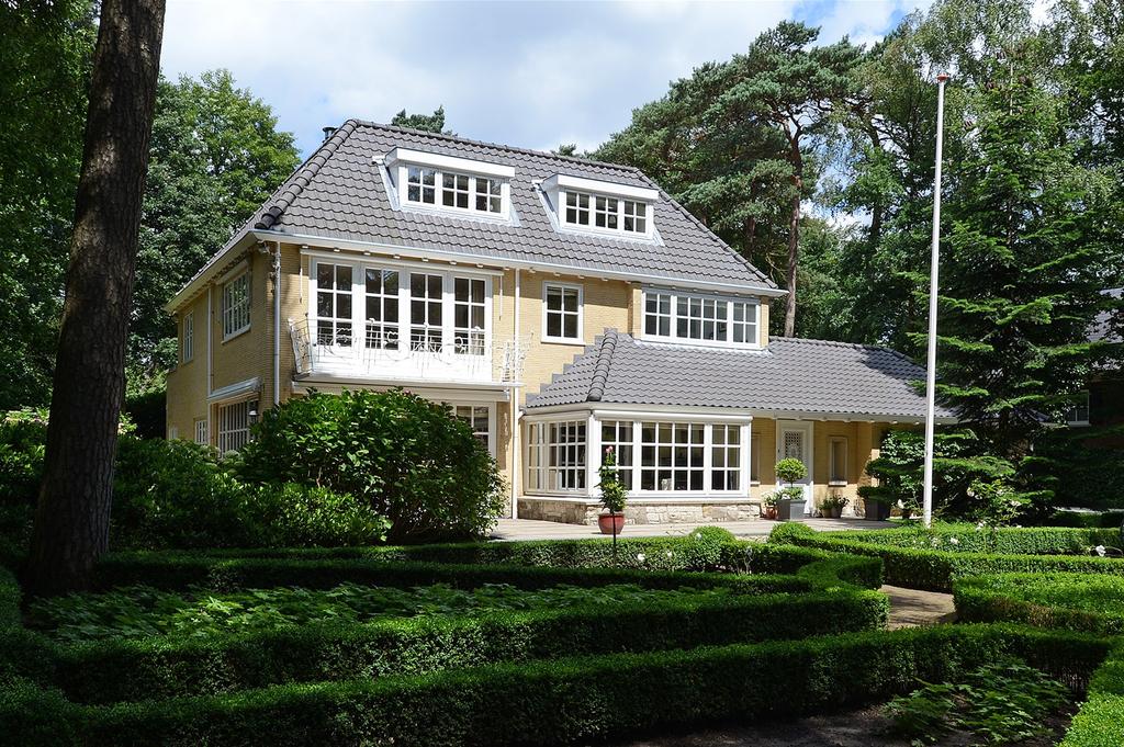 Prins Hendriklaan 16 Blaricum makelaarskantoor Blaricum foto 1