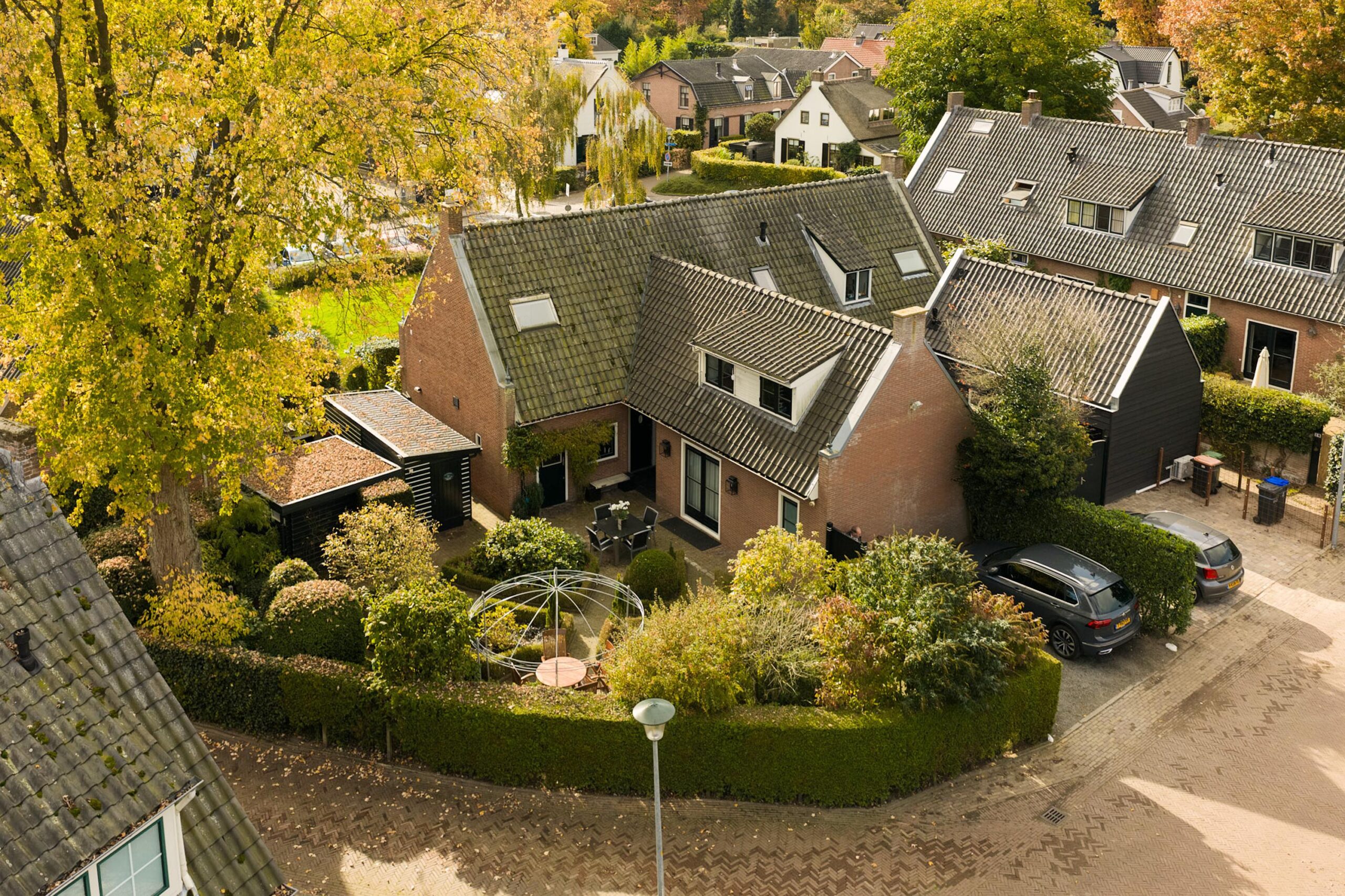 Bij den Toren 10 Laren makelaarskantoor Blaricum foto 1